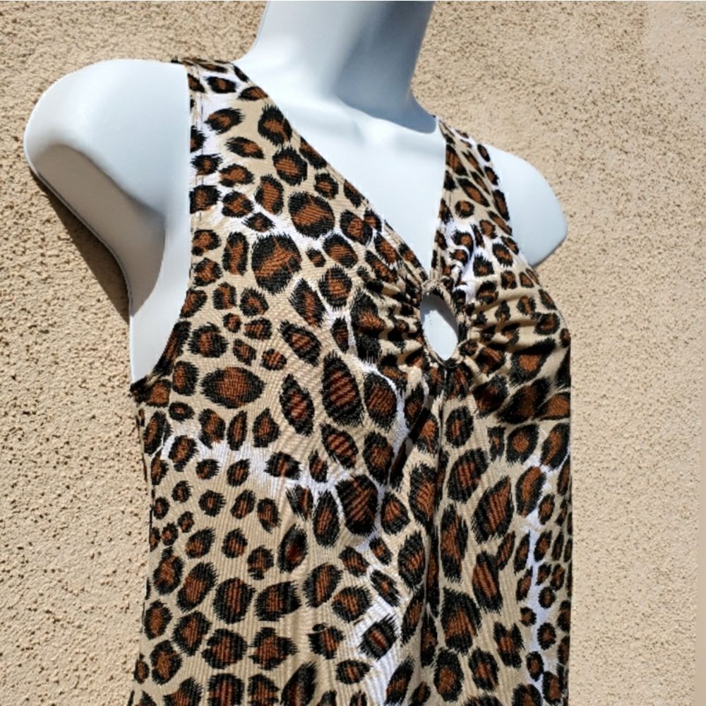 Lucy Pereda Sleevless Blouse
